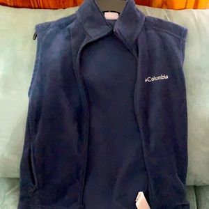 Columbia Vest barley worn